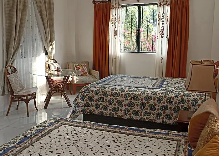 Buganvilia Villa *